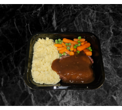 Home made beef olives stuffed with sausagemeat with mashed potatoes, peas,carrots and our signature gravy.